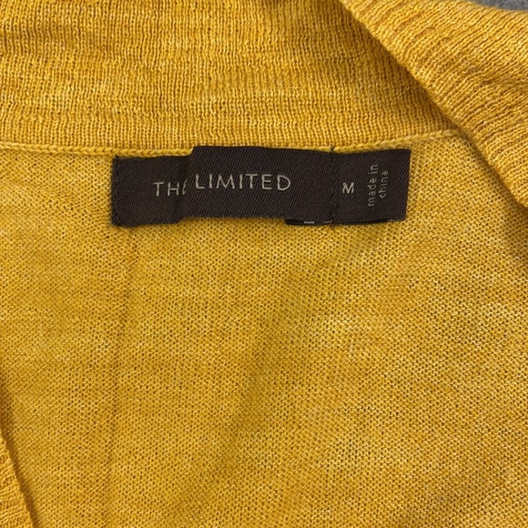 The Limited Medium Two piece sweater & cami set - Picture 7 of 10